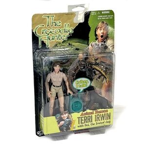 Crocodile Hunter Talking Terri Irwin Action Figure by N2 Toys